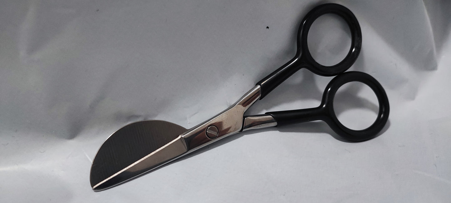 Duckbill scissors